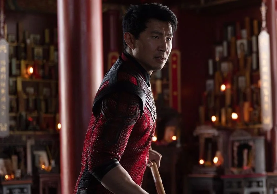 Estreia de ‘Shang-Chi’ gera comoção nas redes sociais e os memes estão imperdíveis! Confira