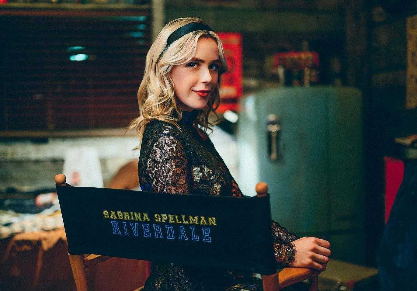 A bruxa chegou! Sabrina Spellman vai participar de episódio na 6ª temporada de ‘Riverdale’