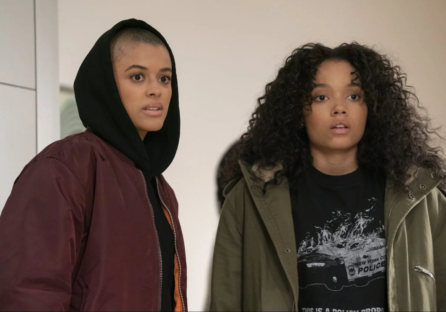 ‘Gossip Girl’: Fotos inéditas e título dos episódios da segunda parte são divulgados