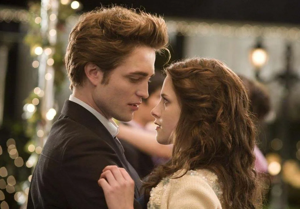 Oi? Primeiro roteiro de ‘Crepúsculo’ traria Bella caçando vampiros, perseguições e FBI