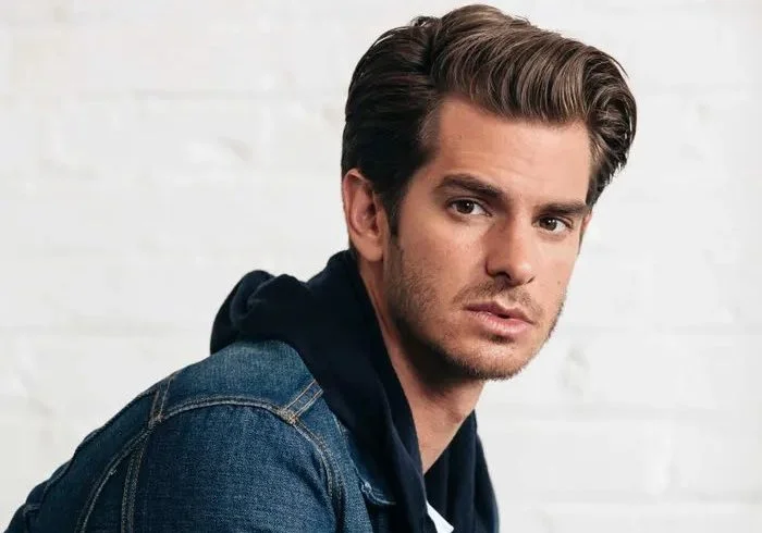 Oi? Andrew Garfield perdeu papel em saga importante por não ser “bonito o bastante”