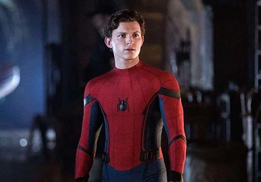 OMG! Equipe de ‘Homem-Aranha’ levou bronca da mãe de Tom Holland por motivo sensato