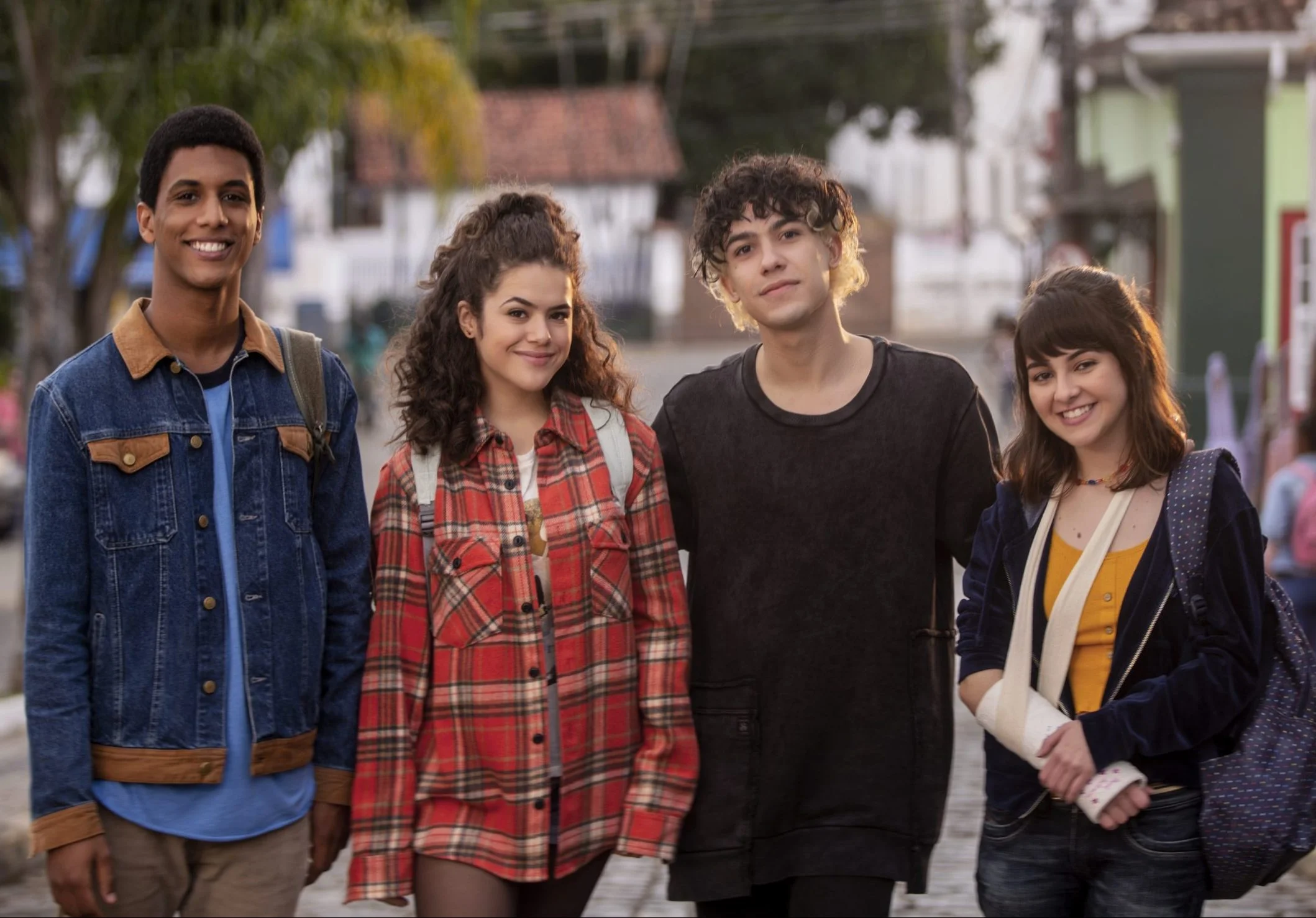 Netflix nos prepara para assistir ‘De Volta aos 15’ com intensivão sobre os anos 2000!