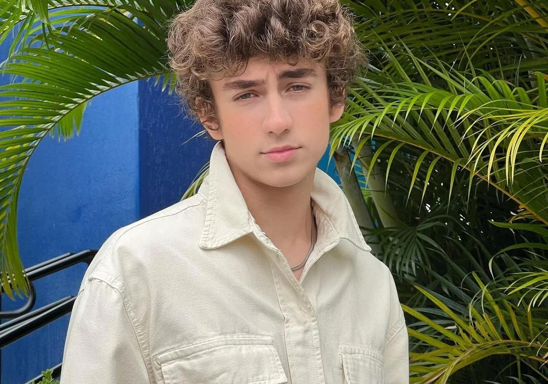 Enzo Krieger detalha trajetória de Luigi em ‘Poliana Moça’ e fala sobre musical e estreia na Netflix