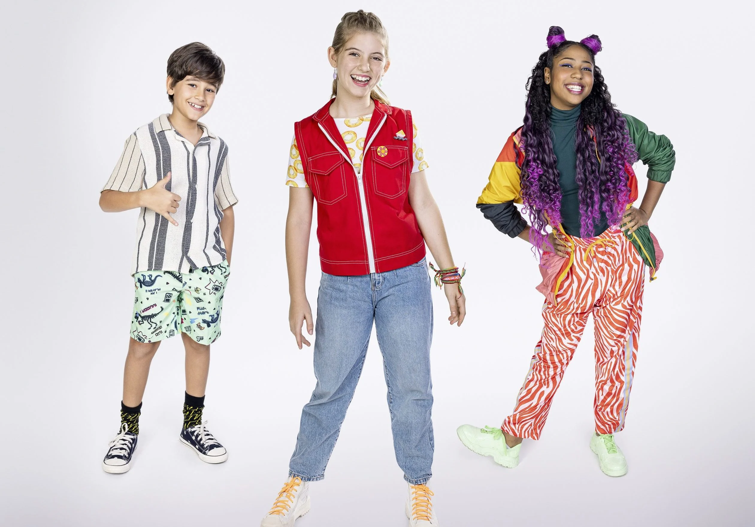 Carol Roberto e Lorena Queiroz estrelam série divertida do Discovery+