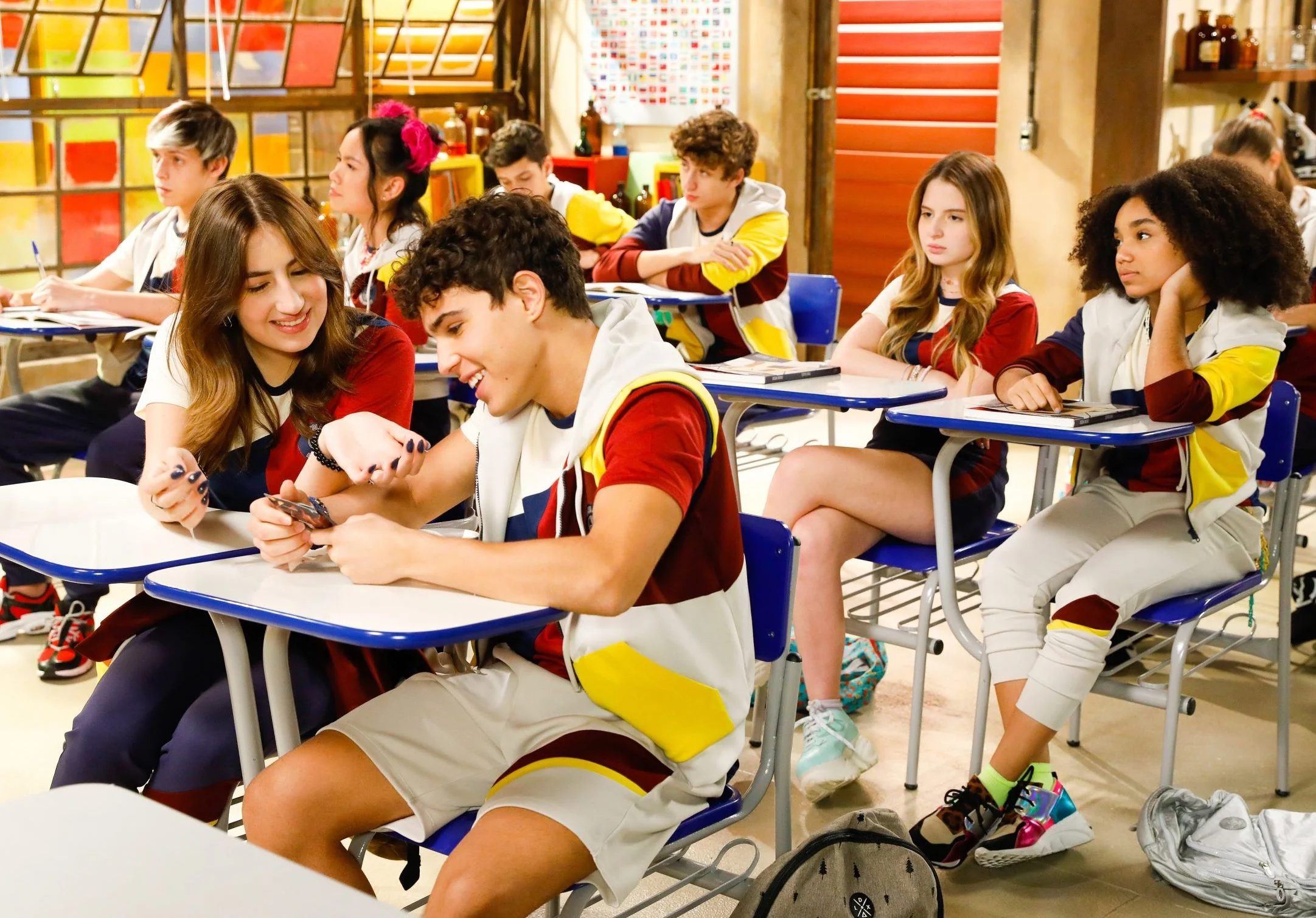 Poliana sente ciúmes de Helena e João no capítulo desta segunda-feira (18) em ‘Poliana Moça’