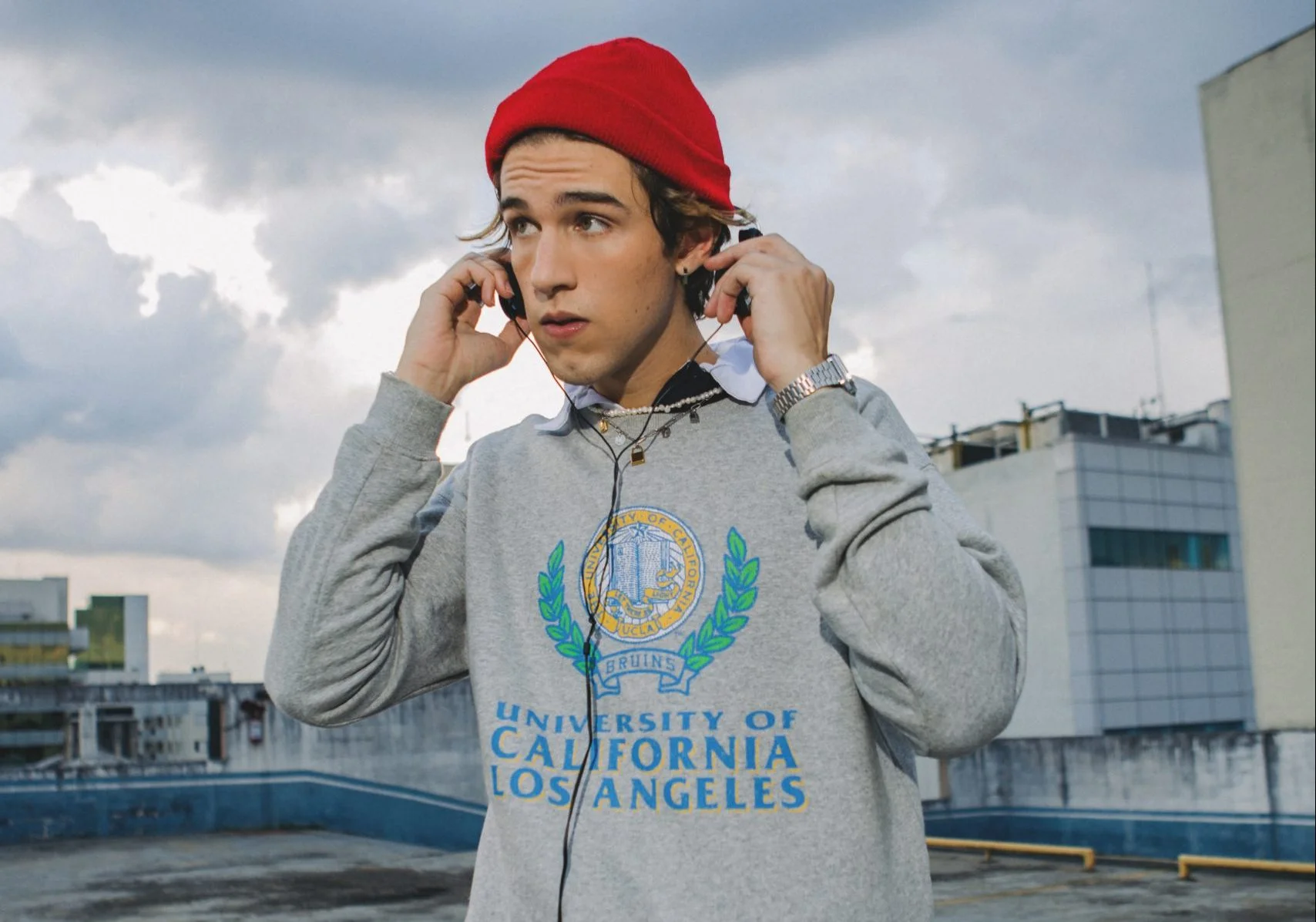 Mu Bispo lança primeiro EP ‘Não Leve a Sério’ e dá start em uma nova era