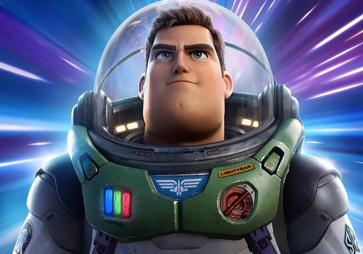 10 motivos que vão te convencer a ir ao cinema assistir ‘Lightyear’