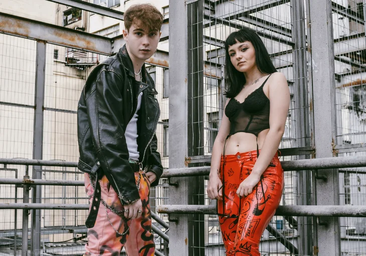 Lucas Andrade estreia nova era pop rock com o single ‘Andar 14’