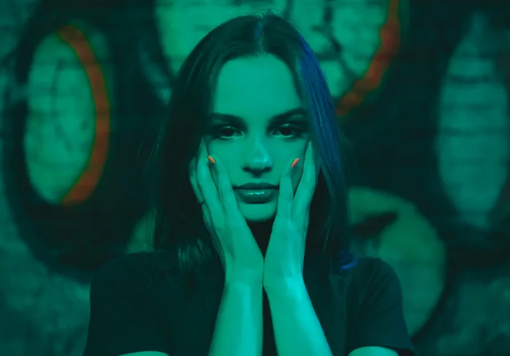 Muita música e talento: Conheça mais a cantora Giovanna Barbiero