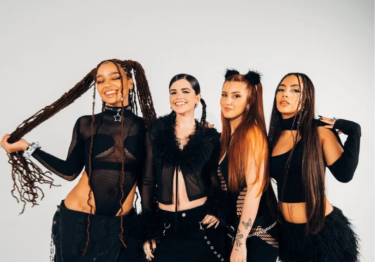 Com referências dos anos 2000, ANGEL22 lança clipe de ‘Anillo’