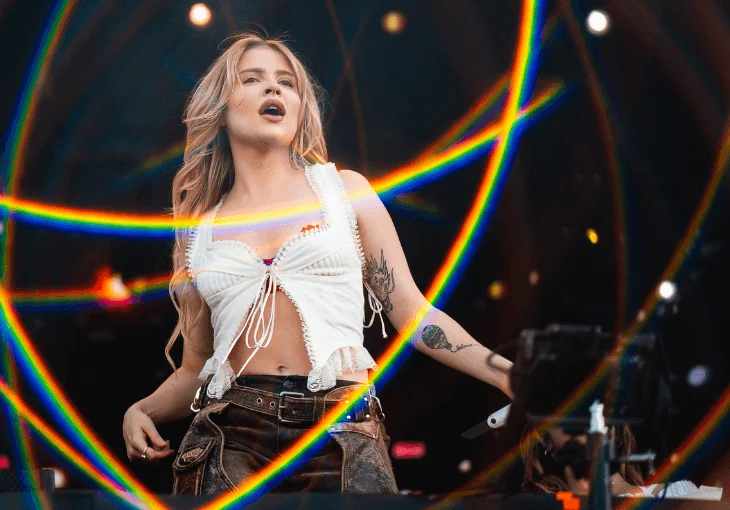 The Town: Luísa Sonza performa pela primeira vez músicas do seu novo álbum ‘Escândalo Íntimo’