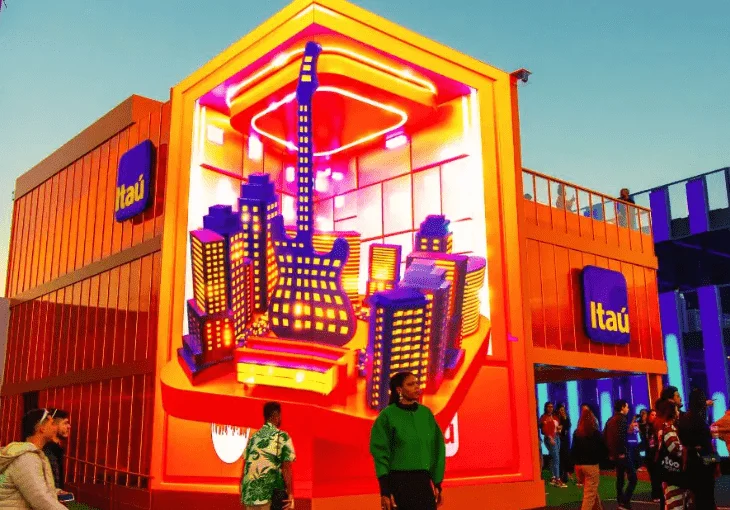 Itaú convida Ludmilla e tem stand em homenagem a noite paulistana