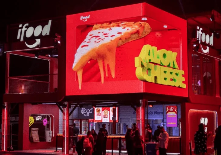 iFood promove experiências únicas e une comida com música no The Town 2023