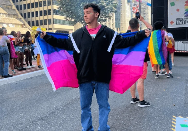 Lázaro revela perca de seguidores após comemorar o Mês do Orgulho LGBTQIAP+