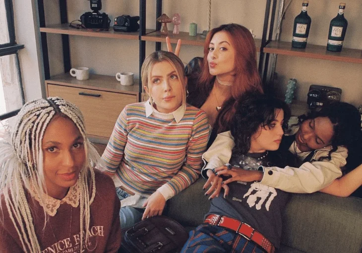 ‘5 Julias’: Novo filme nacional reúne estrelas da Gen Z no elenco