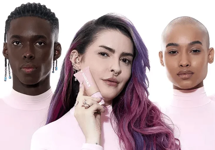 Karen Bachini lança sua primeira linha de bases com vários tons!