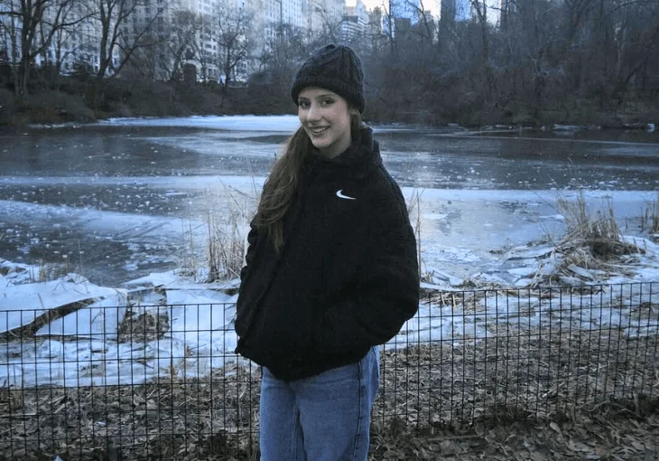 Liz Macedo conquista mais de 1 bilhão de curtidas no TikTok