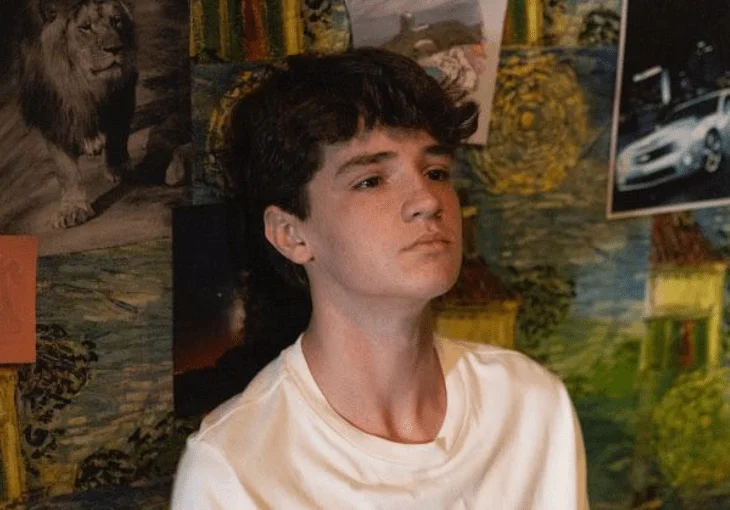 Théo Medon emociona com estreia em ‘Fé Para o Impossível’