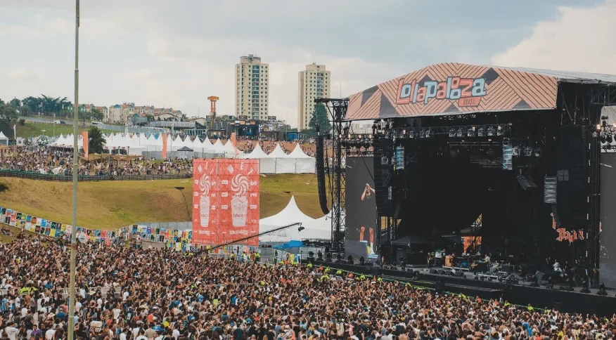 Lollapalooza além dos palcos: momentos virais dos festivais passados