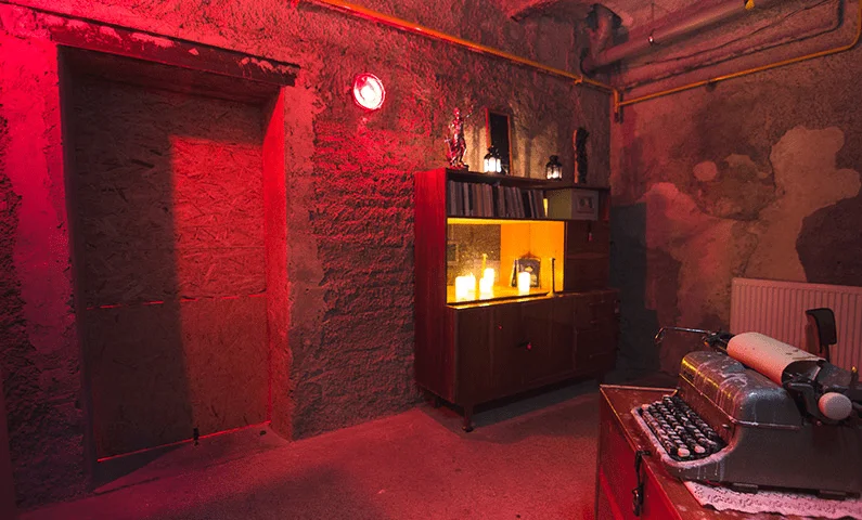 Uma década de mistério e adrenalina: o Escape Room que conquistou o Brasil