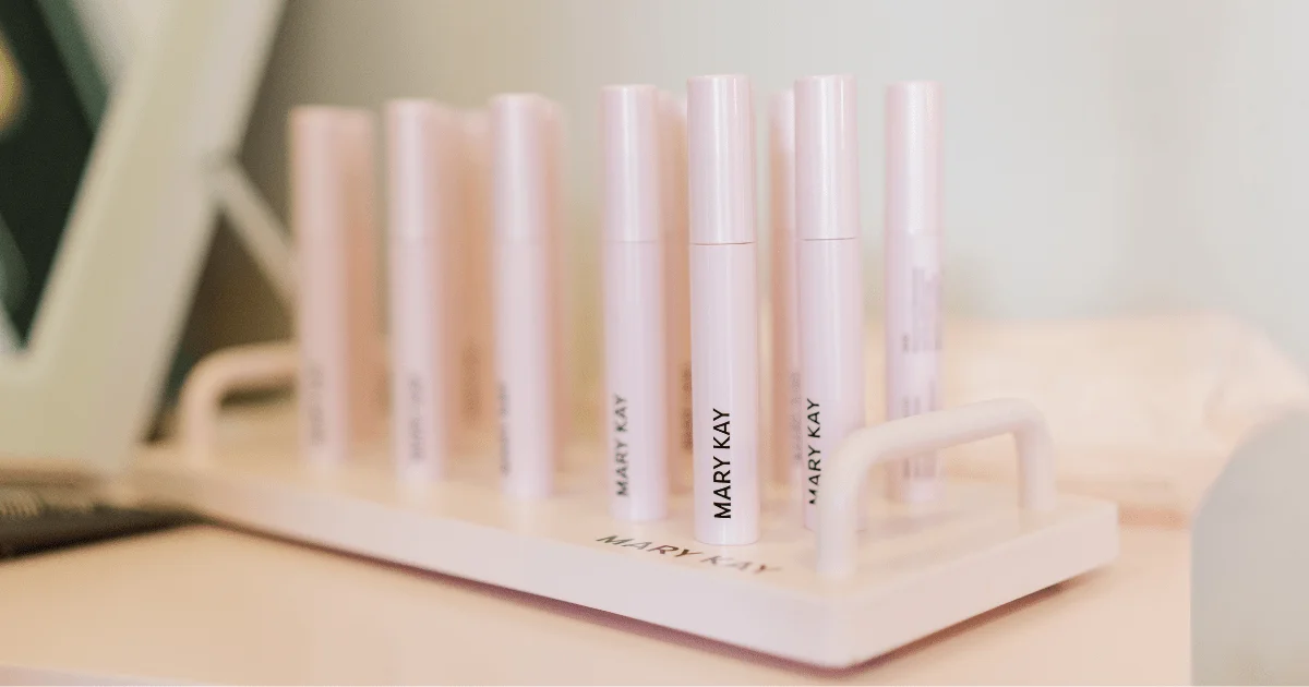 Mary Kay leva a beleza a novas alturas com a nova máscara de cílios Great Heights™