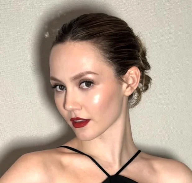 Iris Apatow, que vive Proserpina Trinket em Jogos Vorazes: Amanhecer na Colheita