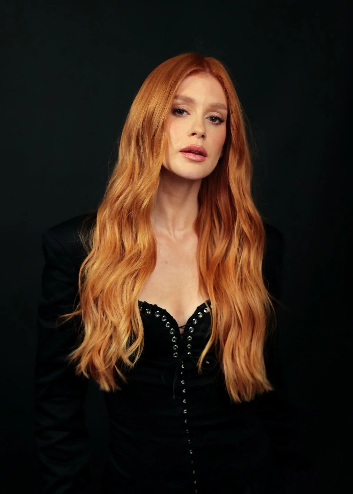 Marina Ruy Barbosa, protagonista da série Obsessão do Prime Video