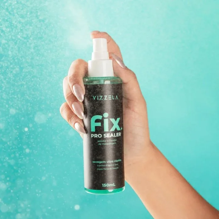 Fixador de maquiagem Vizzela Fix Pro Sealer para make de Halloween durar a festa toda